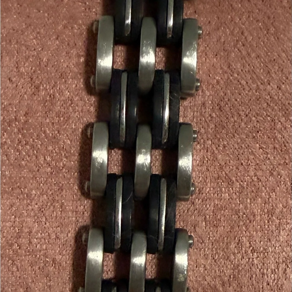 Bracelet Men’s Silpada Vintage Stainless Steal and black chain link!